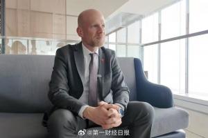 FIFA秘书长:不能透露协议细节,只能说我们对协议非常满意配图